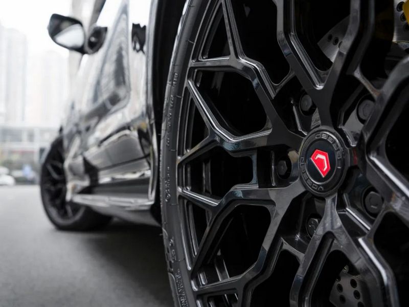 VOSSEN 8.jpg